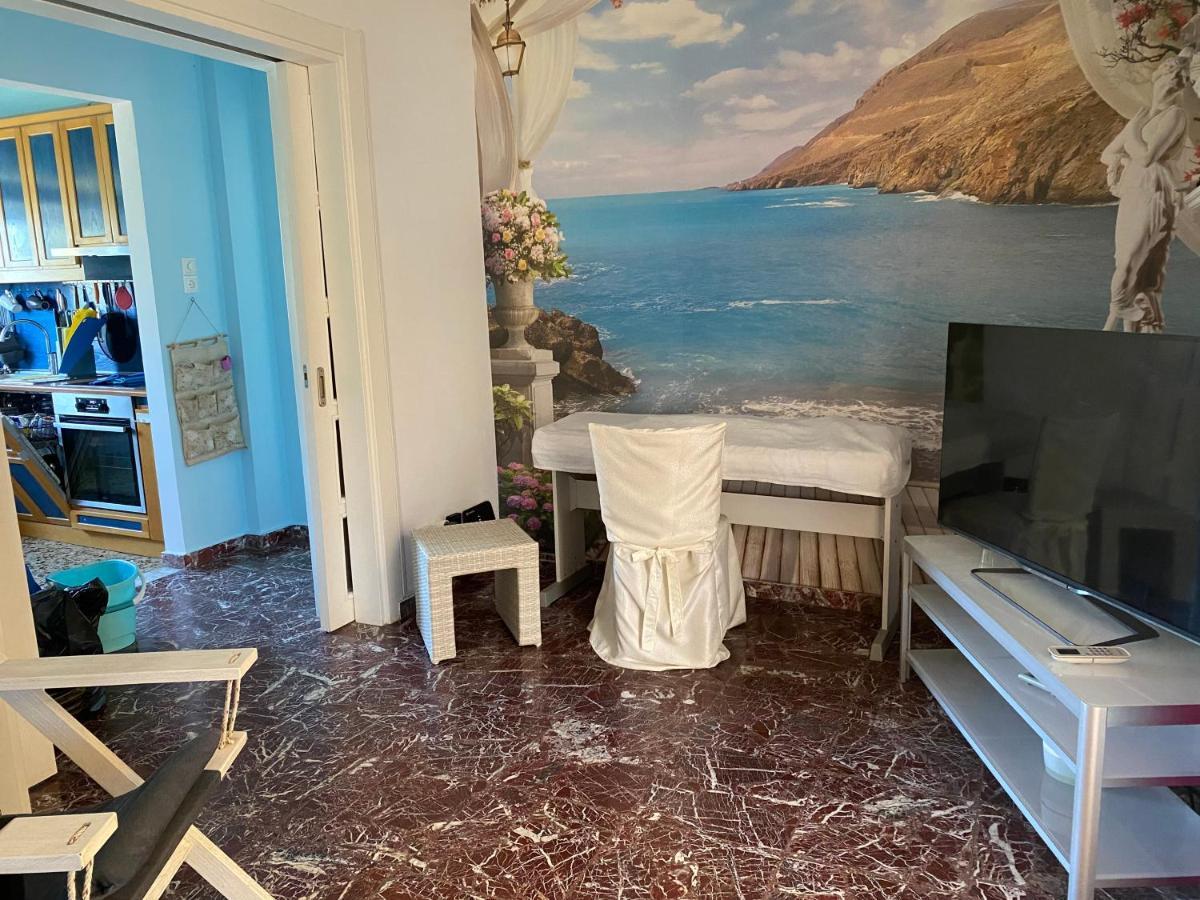 At The Beach! +10min= Port&center. Apartamento La Canea